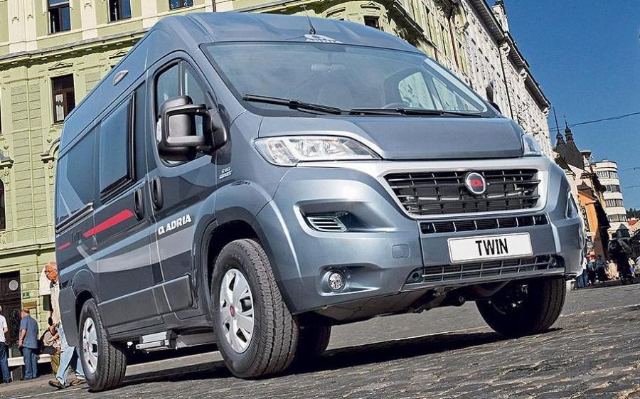 Adria Twin '2015